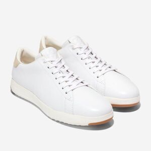 Grandpro Tennis Sneakers